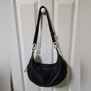 Latico Callie Sling/Crossbody, Color: Bubble Black